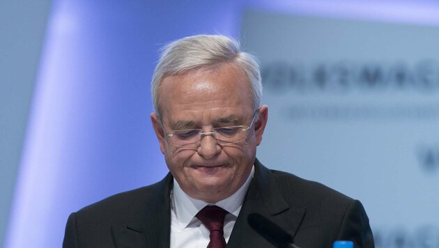 Martin Winterkorn hat nun auch den Vorsitz im VW-Aufsichtsrat zurückgelegt. (Bild: APA/AFP/JOHANNES EISELE)