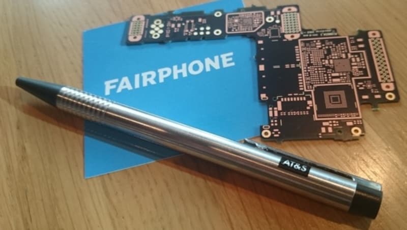 Das Mainboard aus der Steiermark verbindet alle Komponenten im Fairphone. (Bild: Dominik Erlinger)