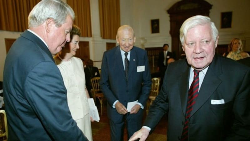 Franz Vranitzky, Elisabeth und Kurt Waldheim, Helmut Schmidt (Bild: Hans Klaus Techt)