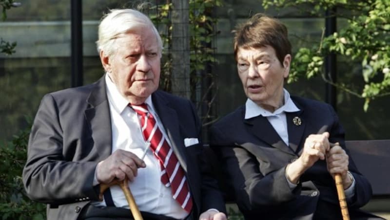 Helmut und Hannelore "Loki" Schmidt (Bild: dpa)