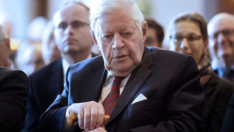 Helmut Schmidt bei einer Konferenz in Wien im Jahr 2014 (Bild: APA/Georg Hochmuth)