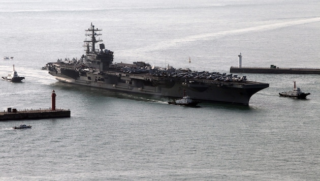 Der Flugzeugträger USS Ronald Reagan in Südkorea (Bild: APA/EPA/YONHAP)