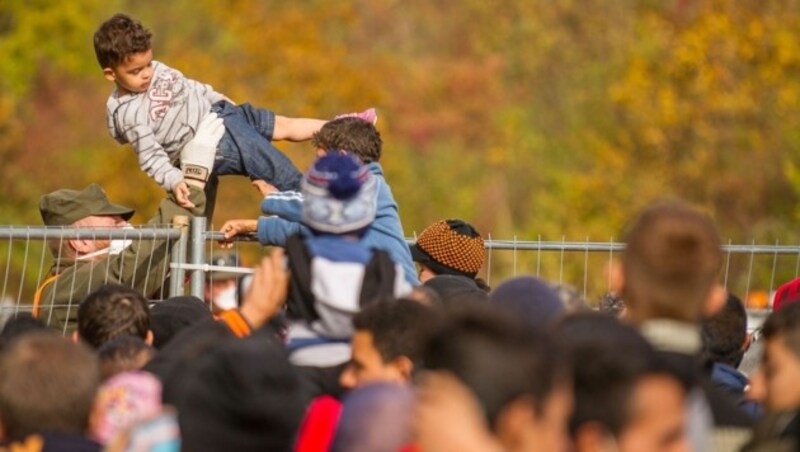 (Bild: APA/EPA/GYORGY VARGA)