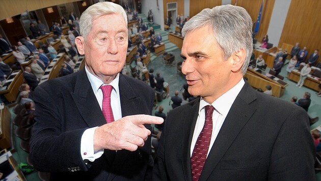 Ex-Vizekanzler und -Finanzminister Hannes Androsch; Bundeskanzler Werner Faymann (Bild: APA/HERBERT PFARRHOFER, APA/GEORG HOCHMUTH)