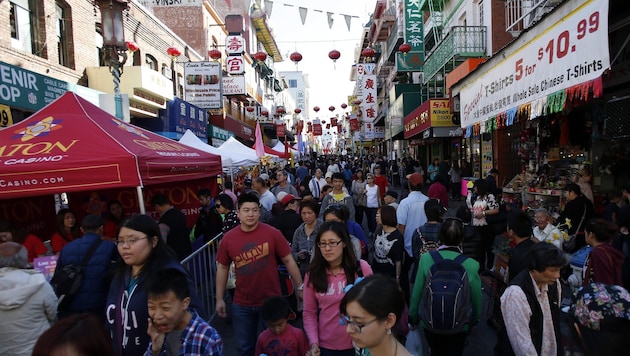 Asiatische Einwanderer in der Chinatown von San Francisco (Bild: APA/EPA/MONICA DAVEY)