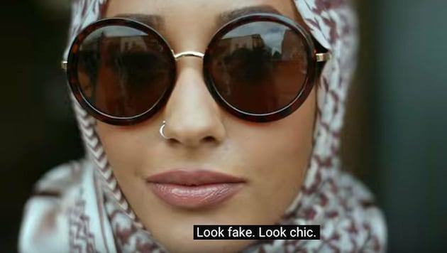 Hidschab-Model Mariah Idrissi sorgt für Aufregung (Bild: H&M)