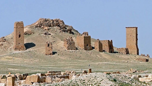Die Grabtürme in Palmyra vor ihrer Zerstörung (Bild: Wikipedia/Bernard Gagnon (CC BY-SA 3.0))