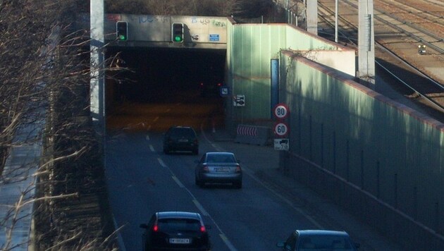 Im Hirschstettner Tunnel kam es zur folgenschweren Prügelei. (Bild: commons.wikimedia.org/My Friend)
