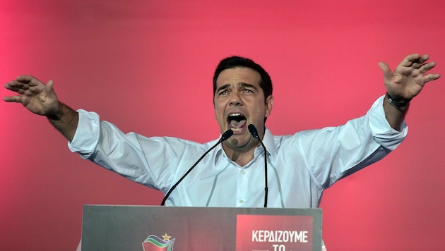 Tsipras bei der Abschlusskundgebung am Syntagma-Platz in Athen am Freitag (Bild: AFP)
