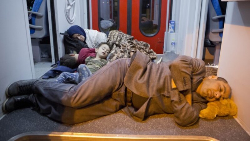 Flüchtlinge in Kroatien (Bild: AP)