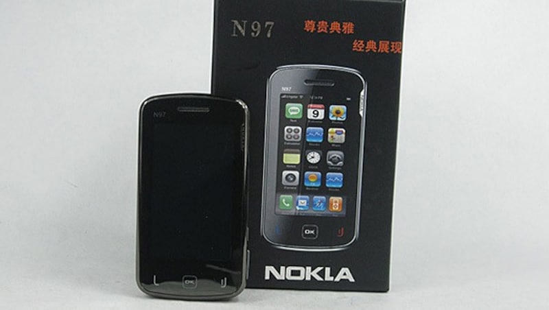 Verwechslungen mit dem Nokia N97 sind bei diesem Nokla rein zufällig. (Bild: boredpanda.com)