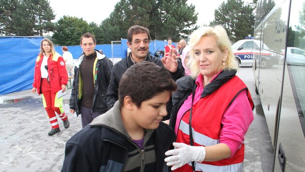 Ihren Urlaub vom Beruf nützt Ursula Schwarz für die Flüchtlingshilfe. (Bild: Kronenzeitung)