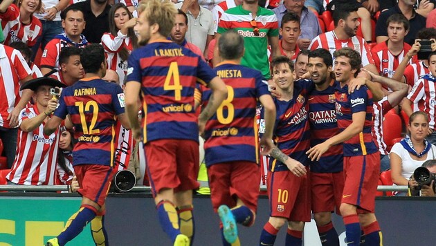 Jubel beim FC Barcelona (Bild: APA/EPA/LUIS TEJIDO)