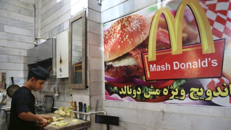 Auch McDonald's-Kopien findet man im Iran. (Bild: AP)