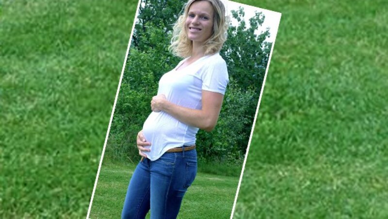 Süßes Geheimnis: Marlies Schild und Benni Raich erwarten ein Baby. Marlies zeigt ihren Babybauch. (Bild: Facebook.com)