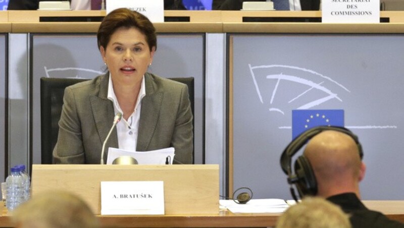 Zum Zeitpunkt der Spitzelaffäre war Alenka Bratusek Sloweniens Regierungschefin. (Bild: AP)