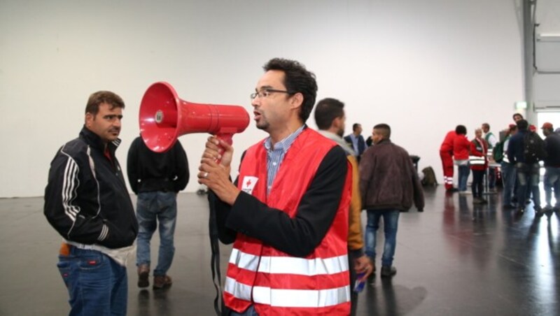 Flüchtlinge in der Messehalle Graz (Bild: Jürgen Radspieler)