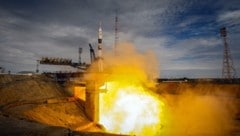 Der Start der "Sojus" TMA-18M in Baikonur (Bild: APA/EPA/Sergei Ilnitsky)