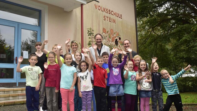 Im Herbst 2014 gab es in der Volksschule Stein mehr zu lachen. (Bild: Ricardo Heintu)