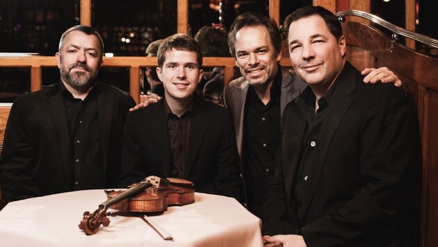 Benjamin Schmid und sein Quartett erinnern an die große Jazzeopche eines Reinhardt und Grappelli (Bild: Benjamin Schmid Jazzquartett)