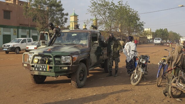 Soldaten in Mali (Bild: APA/EPA/STR (Symbolbild))