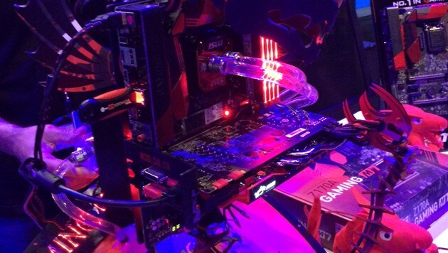 Auf der Gamescom zeigt Intel seine "Skylake"-Chips in hochgerüsteten Spiele-Boliden. (Bild: Intel)