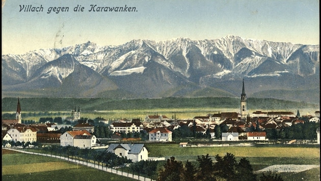 Villach 1913: Nikolaikirche, Kreuzkirche, Stadtpfarrkirche und einige Gebäude. (Bild: akon)