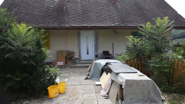 Hier in diesem Haus in Graz wurde der "Tschechen-Heli" ermordet (Bild: sepp pail)