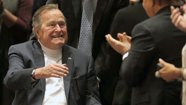 Der frühere US-Präsident George H. W. Bush ist tot. Er starb im Alter von 94 Jahren. (Bild: AP)