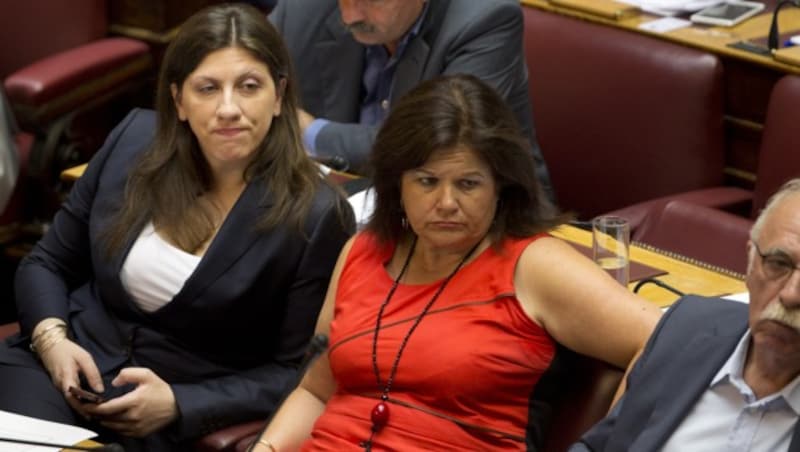Parlamentspräsidentin Zoe Konstantopoulou (links) (Bild: AP)