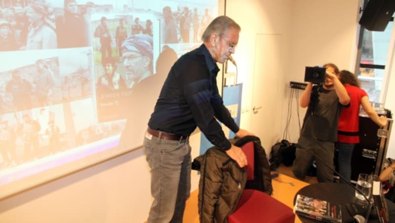 Jürgen Todenhöfer bei der Lesung seines Buches in Wien. (Bild: Andi Schiel)