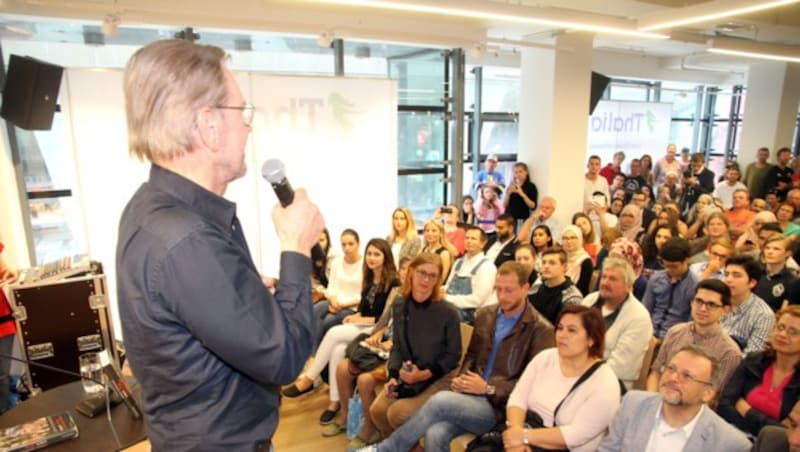 Jürgen Todenhöfer bei der Lesung seines Buches in Wien. (Bild: Andi Schiel)