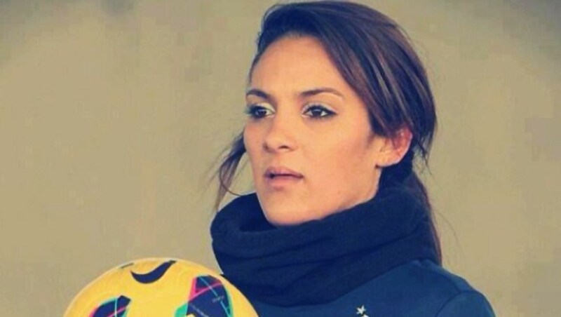 Frankreichs Zaubermaus Louisa Necib (Bild: instagram.com/Louisa Necib)