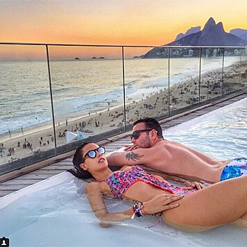 Alessandra Ambrosio genießt den Sonnenuntergang in Rio. (Bild: instagram.com/alessandraambrosio)
