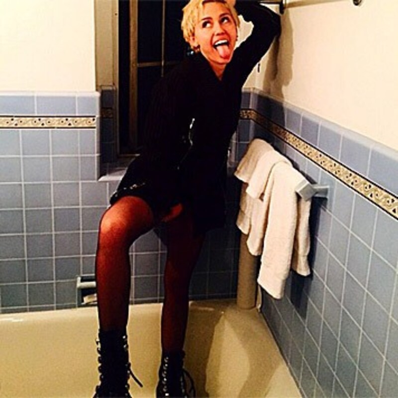 Na, juckt's im Schritt, Miley? (Bild: instagram.com/mileycyrus)