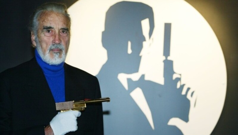 Christopher Lee war auch im James-Bond-Abenteuer "Der Mann mit dem goldenen Colt" zu sehen. (Bild: Adrian Dennis/EPA/picturedesk.com)