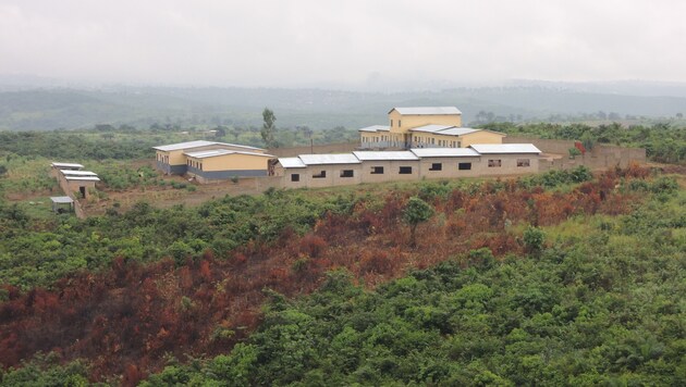 Die Schule samt Heim und Tageswerkstätte befindet sich vor Kinshasa. (Bild: Konrad Weichselbraun)