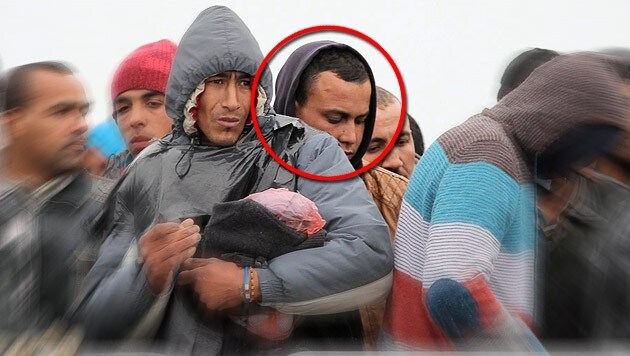Abdel Touil auf dem Flüchtlingsschiff (Bild: APA/EPA/PASQUALE CLAUDIO MONTANA LAMPO)