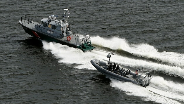 Die finnische Marine macht Jagd auf ein "Unterwasserziel" vor Helsinki. (Bild: AFP)