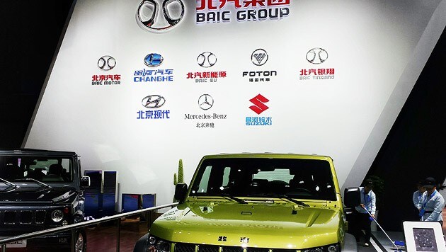 Wer auf den Stand der Baic-Gruppe kommt, bekommt acht Marken präsentiert - auch Mercedes. (Bild: SP-X/Peter Weißenberg)