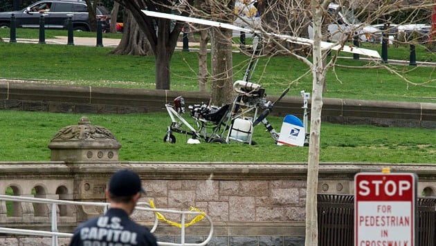 Der Mini-Hubschrauber vor dem Kapitol (Bild: AFP)