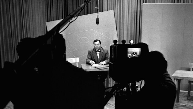 Edi Finger war einer der ersten Moderatoren im Österreichischen Fernsehen. (Bild: ORF)