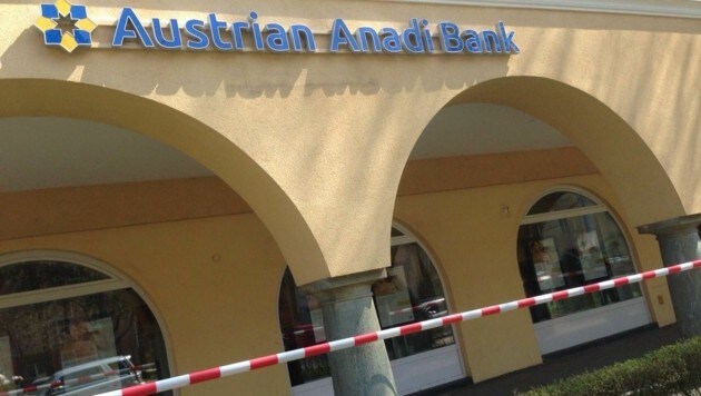 Die Bankfiliale am Baumbachplatz in Klagenfurt wurde überfallen (Bild: Evelyn Hronek)