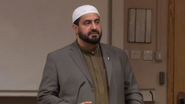 Abdul Hadi Arwani bei einer Predigt (Bild: YouTube.com/UHISOC)