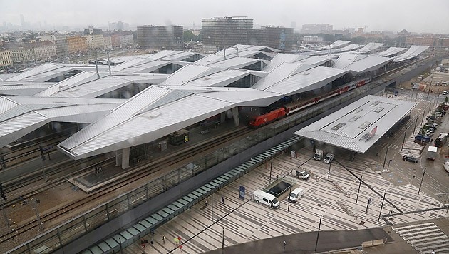 Dem Jugendlichen wird vorgeworfen, einen Anschlag am Hauptbahnhof in Wien geplant zu haben. (Bild: Martin A. Jöchl)