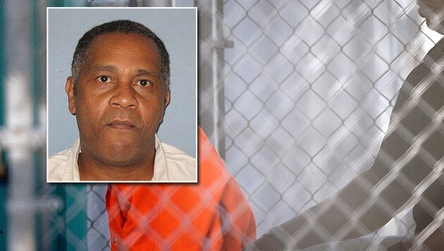 Fast 30 Jahre saß Anthony Ray Hinton in Alabama unschuldig in der Todeszelle. (Bild: AP)