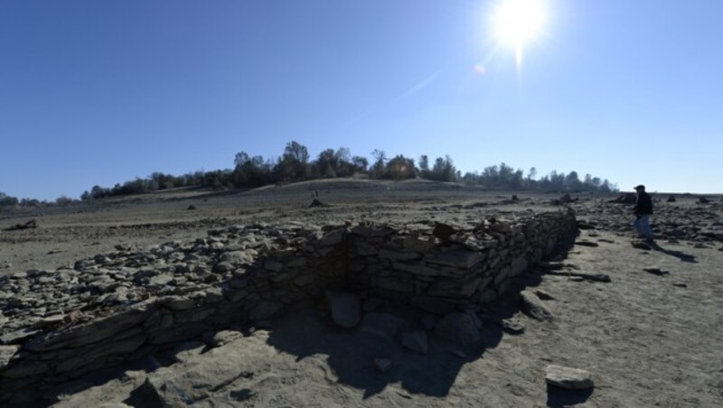 Der Folsom Lake nahe der gleichnamigen Stadt ist ausgetrocknet. (Bild: AP)