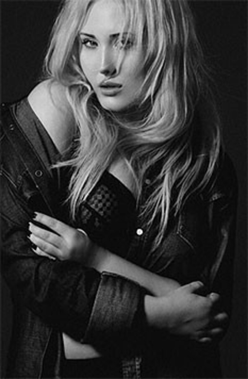 Hayley Hasselhoff in scharfen Dessous (Bild: instagram.com/hhasselhoff)