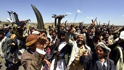 Huthi-Rebellen im Jemen (Archivbild) (Bild: APA/EPA/YAHYA ARHAB)