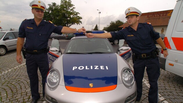 Alle hatten Spaß damit: Dieser Polizeiporsche war im Jahr 2006 monatelang im Probe-Einsatz (Bild: Markovsky)
